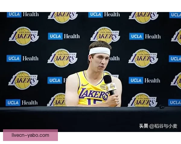 里夫斯赞扬球队拼搏精神 期待斯马特下场比赛顺利复出